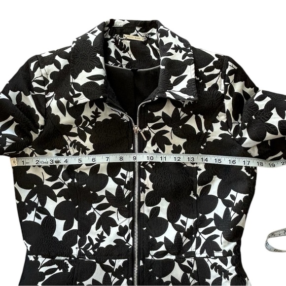 WHBM Brocade Black & White Zipper Jacket Coat size 0 xs - Picture 4 of 11